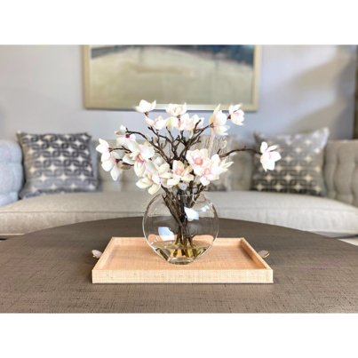 Martelli+Modern+Butterfly+Magnolia+Arrangement